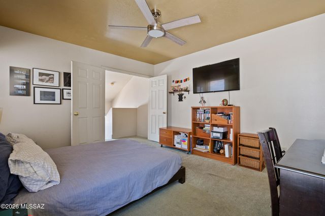2533 N Ironwood Ridge Drive, Tucson, AZ 85745