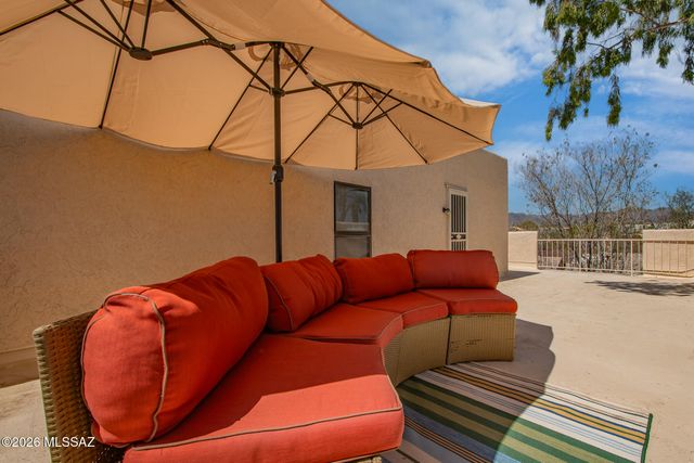 2533 N Ironwood Ridge Drive, Tucson, AZ 85745