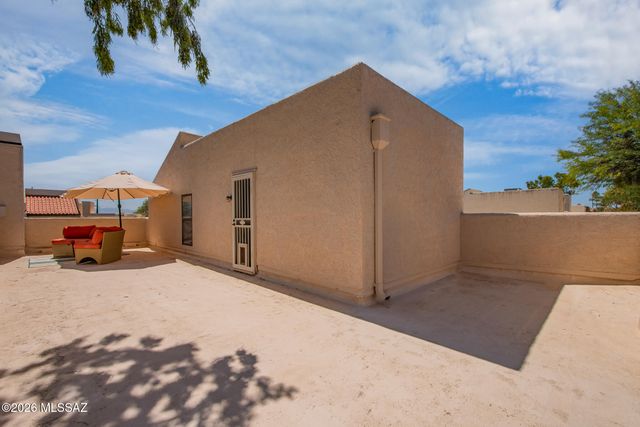 2533 N Ironwood Ridge Drive, Tucson, AZ 85745