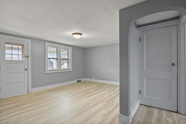 115 N CLAY STREET, Green Bay, WI 54301