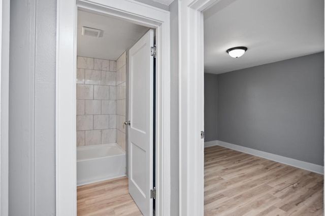 115 N CLAY STREET, Green Bay, WI 54301