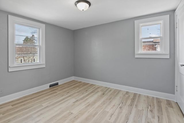 115 N CLAY STREET, Green Bay, WI 54301