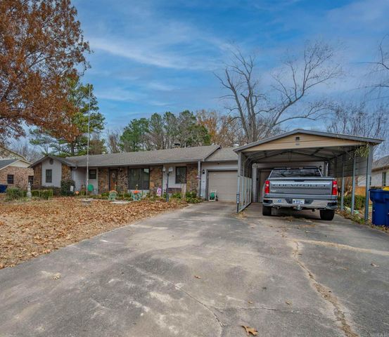 109 Pin Oak Drive, Cabot, AR 72023