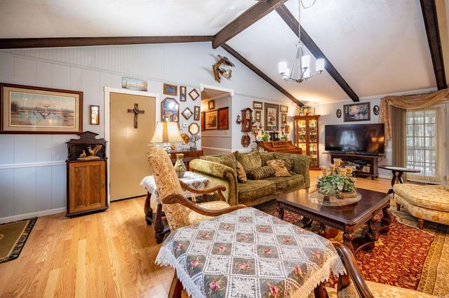 109 Pin Oak Drive, Cabot, AR 72023