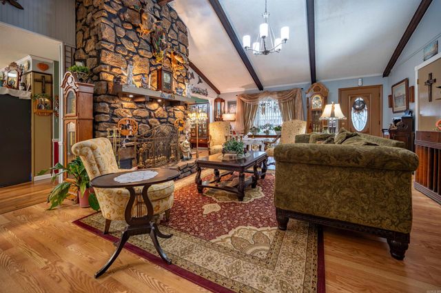 109 Pin Oak Drive, Cabot, AR 72023