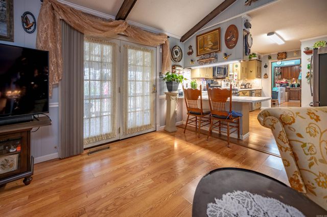 109 Pin Oak Drive, Cabot, AR 72023