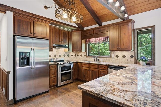 2665 Brook Valley Drive, Cumming, GA 30041