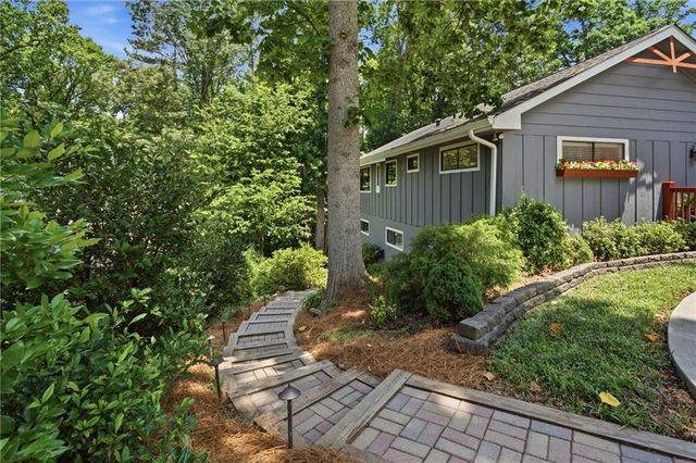 2665 Brook Valley Drive, Cumming, GA 30041