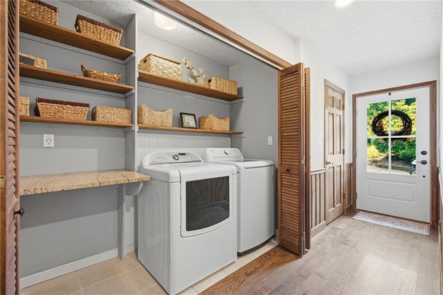 2665 Brook Valley Drive, Cumming, GA 30041