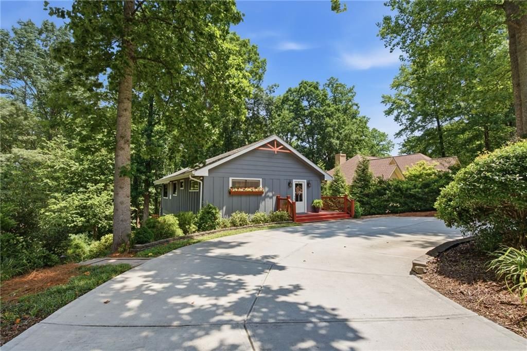 2665 Brook Valley Drive, Cumming, GA 30041
