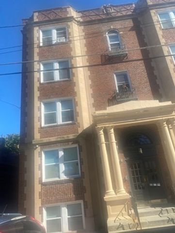 33 Park 3, Malden, MA 02148