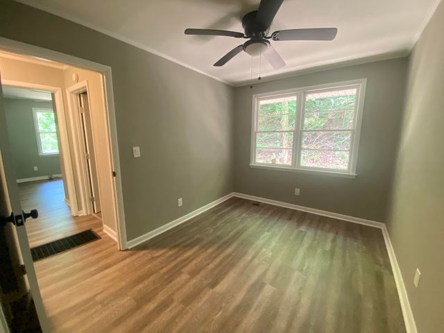 3906 Pickering Avenue, Chattanooga, TN 37415