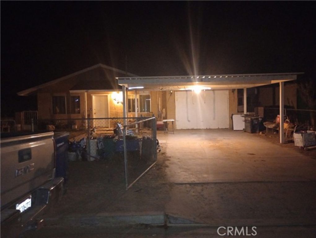 433 N D, Westmorland, CA 92281