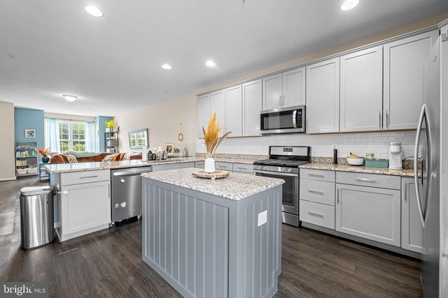 938 WINTER RUN RD, Baltimore, MD 21220