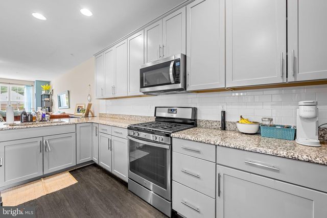 938 WINTER RUN RD, Baltimore, MD 21220