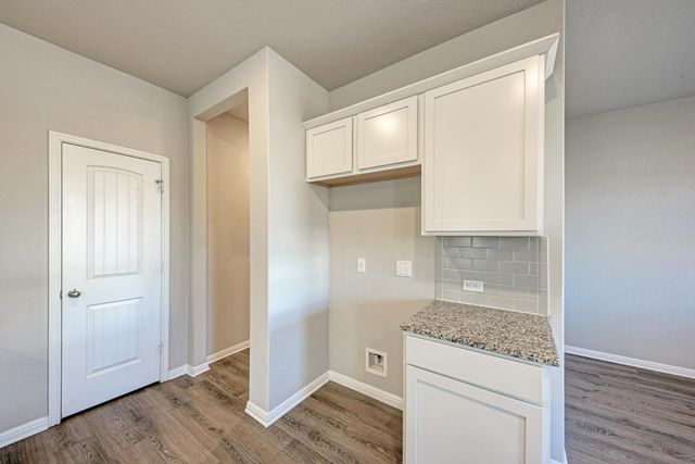 1232 Vogel DR, Georgetown, TX 78626