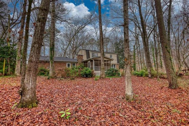 30 Meadow Ln, Covington, GA 30014