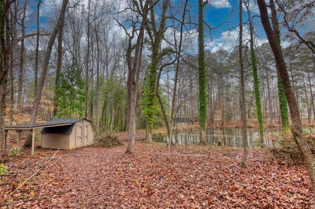 30 Meadow Ln, Covington, GA 30014