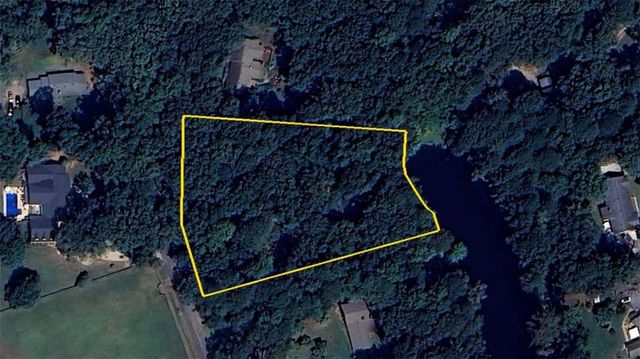 30 Meadow Ln, Covington, GA 30014