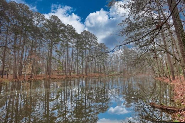 30 Meadow Ln, Covington, GA 30014