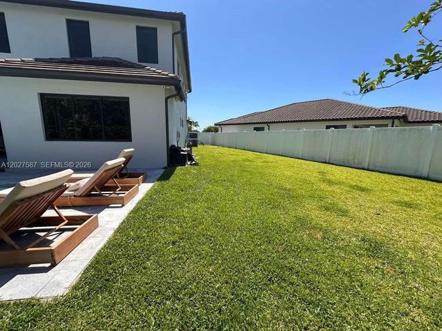 4572 SW 178th Avenue, Miramar, FL 33029