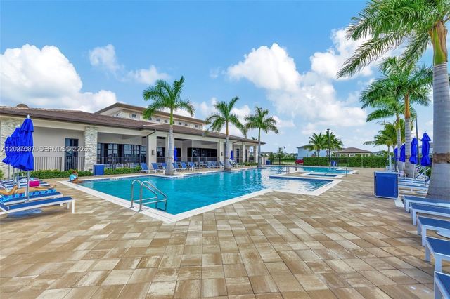 4572 SW 178th Avenue, Miramar, FL 33029