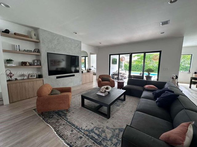 4572 SW 178th Avenue, Miramar, FL 33029