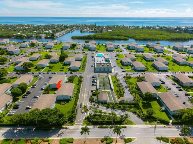 480 Horizons W 207, Boynton Beach, FL 33435