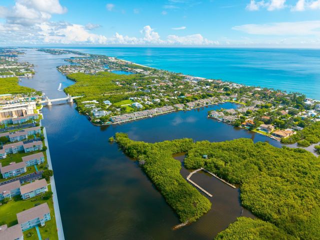 480 Horizons W 207, Boynton Beach, FL 33435