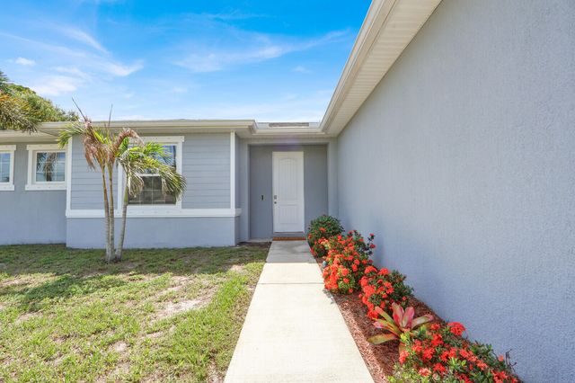 3673 SW Bonwold Street, Port St. Lucie, Port St Lucie, FL 34953