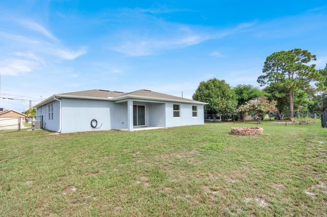 3673 SW Bonwold Street, Port St. Lucie, Port St Lucie, FL 34953