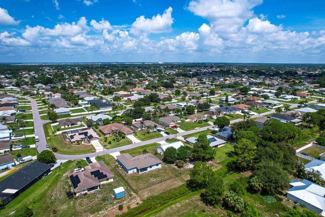 3673 SW Bonwold Street, Port St. Lucie, Port St Lucie, FL 34953