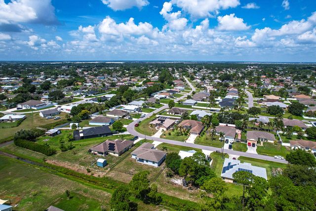 3673 SW Bonwold Street, Port St. Lucie, Port St Lucie, FL 34953
