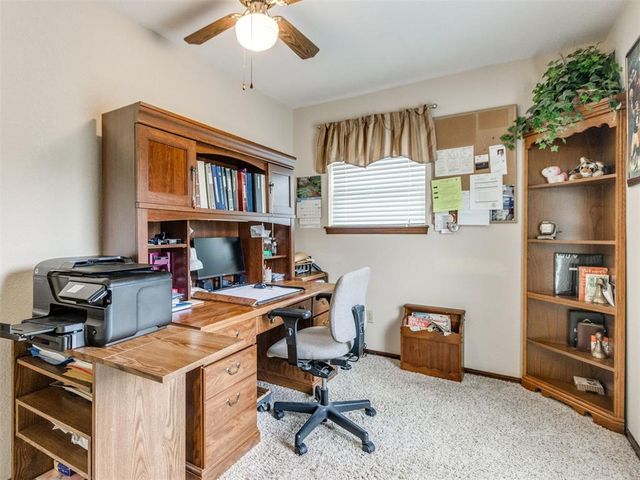 4221 Overland Circle, Noble, OK 73068