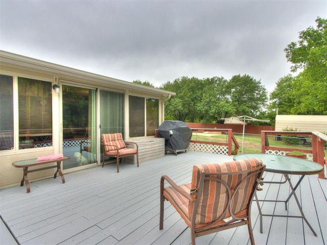 4221 Overland Circle, Noble, OK 73068