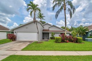 7917 Chula Vista Crescent, Boca Raton, FL 33433