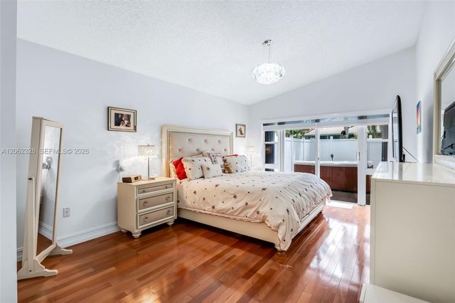 17513 NW 10th Street, Pembroke Pines, FL 33029