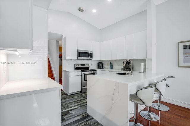 17513 NW 10th Street, Pembroke Pines, FL 33029
