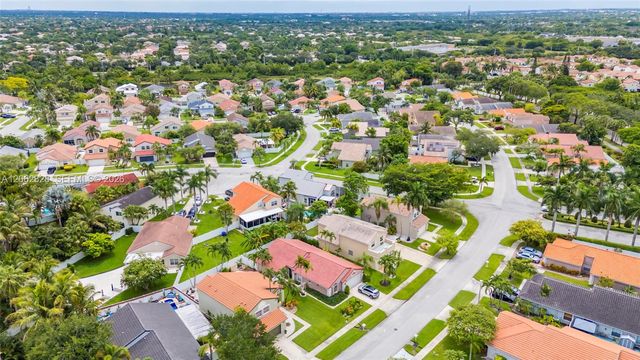 17513 NW 10th Street, Pembroke Pines, FL 33029