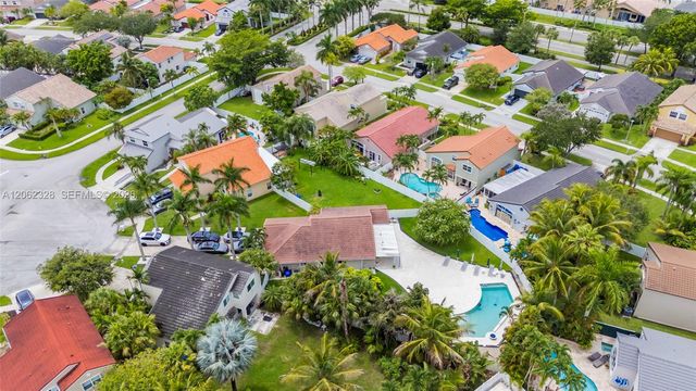 17513 NW 10th Street, Pembroke Pines, FL 33029