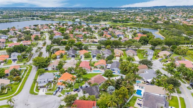 17513 NW 10th Street, Pembroke Pines, FL 33029