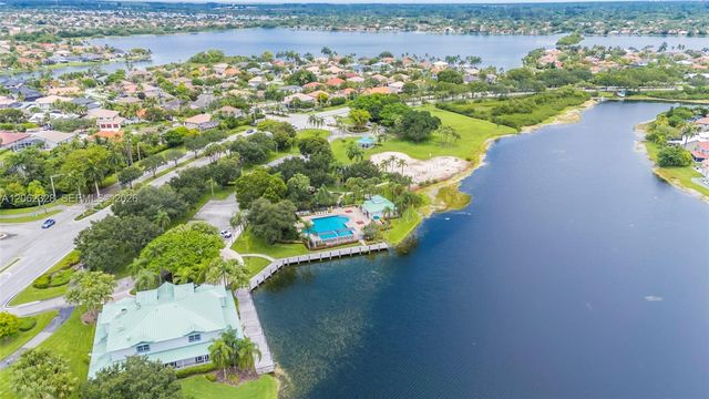 17513 NW 10th Street, Pembroke Pines, FL 33029