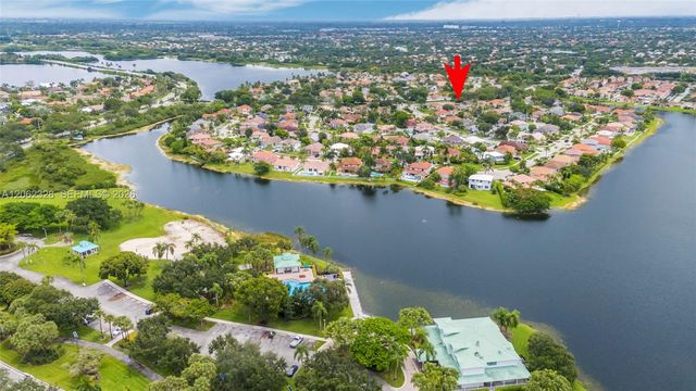 17513 NW 10th Street, Pembroke Pines, FL 33029
