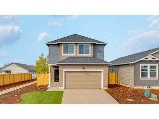 2945 U St, Springfield, OR 97477