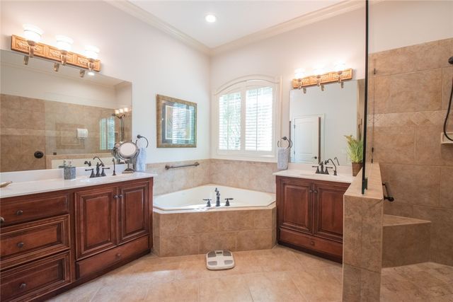 123 Fiddlers Cove Drive, Kingsland, GA 31548
