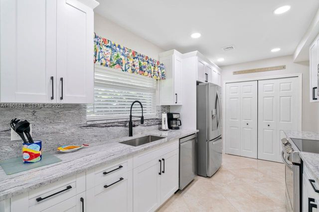 4161 S Us Highway 1 G2 G2, Jupiter, FL 33477