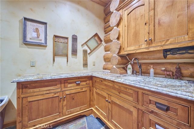 664 Cedar Glen Drive, Big Bear City, CA 92314