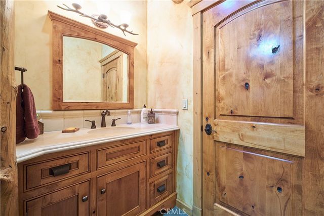 664 Cedar Glen Drive, Big Bear City, CA 92314