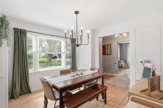 176 Green Meadow Drive, Irondequoit, NY 14617