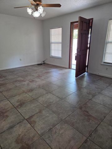 170 Ridge Lake Road, Crestview, FL 32536